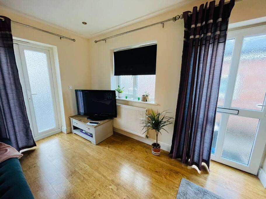 Cosy Ground Floor Holiday home